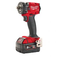MILWAUKEE M18 FIW2F12-502X AKU 1/2" RÁZOVÝ UŤAHOVÁK S POISTNÝM KRÚŽKOM 4933478444