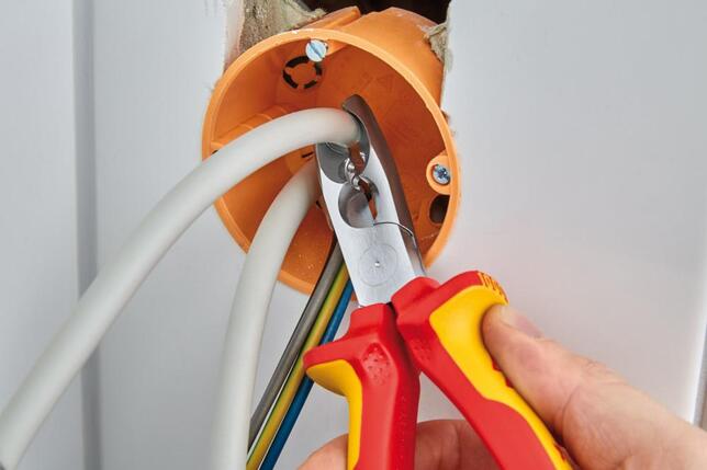 KNIPEX Klešte odizolovací 165mm Cr VDE / 1346165 Knipex