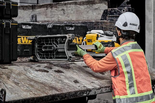 DeWALT Stojan na diamantovou vrtačku DEWALT® POWERSHIFT™ DCPS151