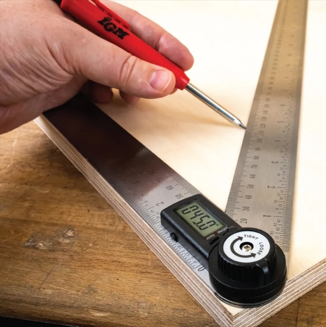 CMT Digitální úhloměr - 1000mm