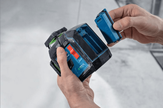 BOSCH Akumulátor BA 3.7V 3.0Ah XL - 1600A031FZ