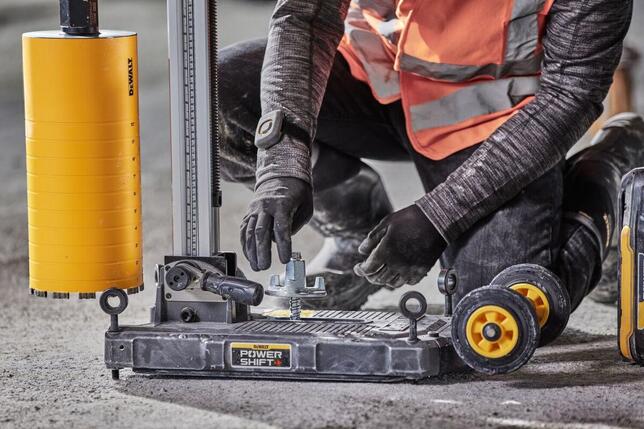 DeWALT Stojan na diamantovou vrtačku DEWALT® POWERSHIFT™ DCPS151