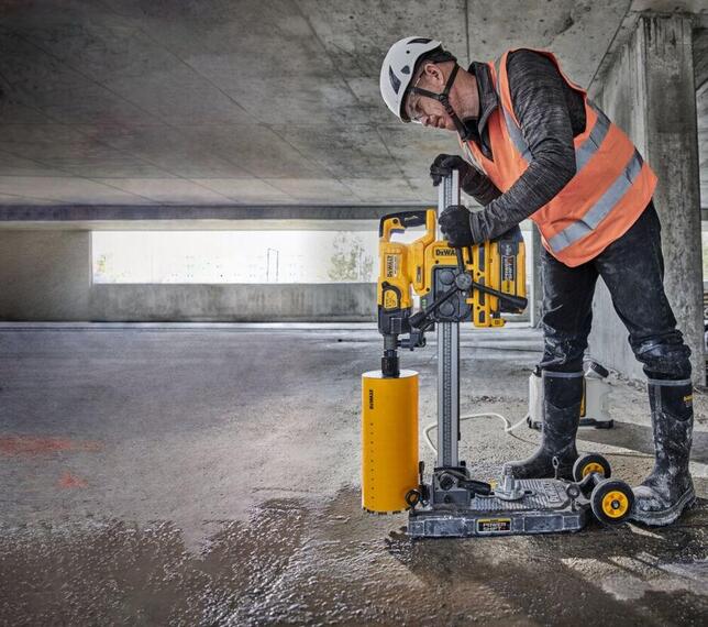 DeWALT Stojan na diamantovou vrtačku DEWALT® POWERSHIFT™ DCPS151