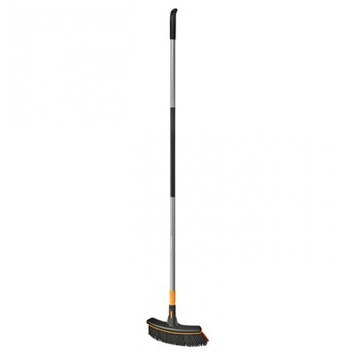 FISKARS Metla Ergonomic™ | 1077115