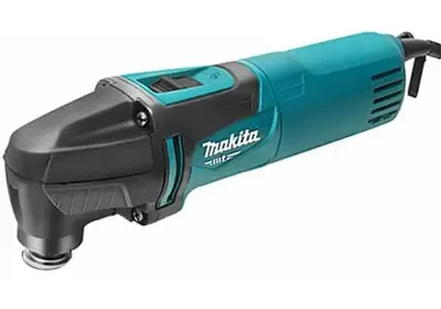 MAKITA M9800B Multifunkční oscilační nářadí 220 W