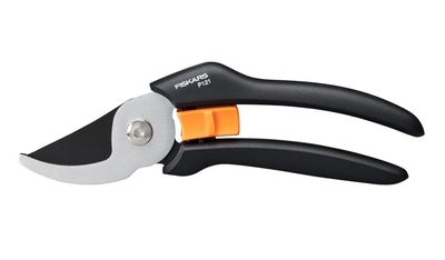 FISKARS Nožnice záhradné Solid™ P121, dvojčepeľové | 1057160