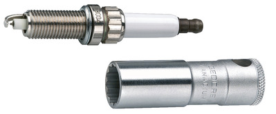 GEDORE D 55 Vložka do sviečok zapalovania so zaisťovacou pružinou 3/8" 14 mm