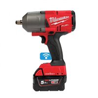 MILWAUKEE M18 ONEFHIWF12-502X AKU 1/2&#039;&#039; RÁZOVÝ UŤAHOVÁK S POISTNÝM KRÚŽKOM 4933459727