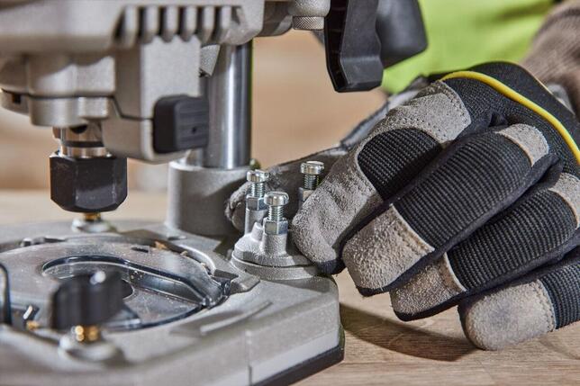 DeWALT Fréza horná 12mm 18V Tstak bez AKU  DCW620NT