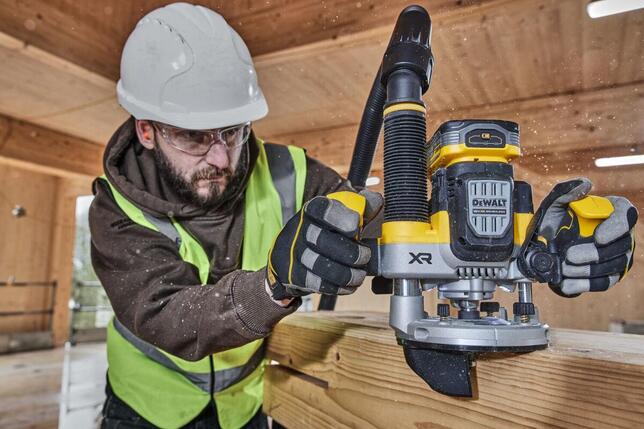 DeWALT Fréza horná 12mm 18V Tstak bez AKU  DCW620NT