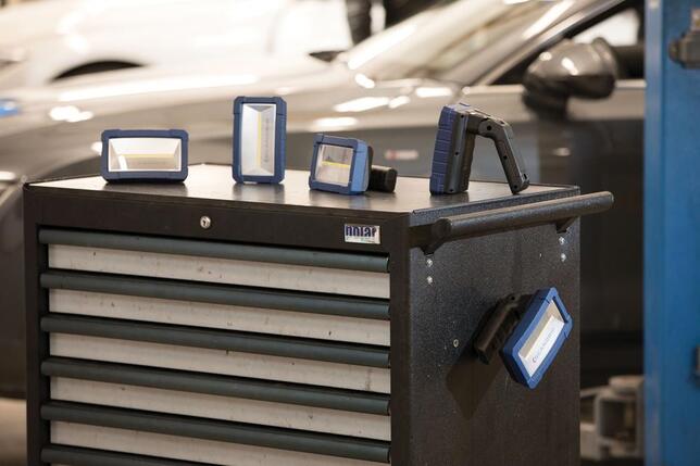 SCANGRIP Svietidlo LED pracovné aku 500 / 1000lm STAR Scangrip