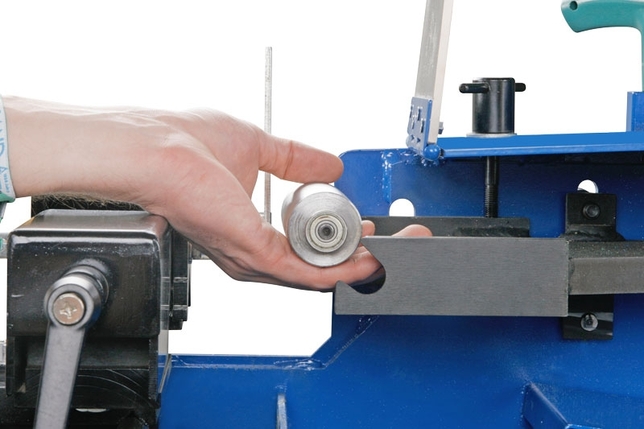 Cső- és profilcsiszoló gép KRBS 101