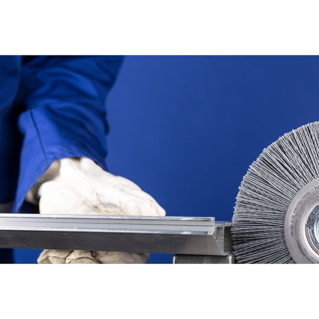 PFERD TOOLS Kolesové kefy POS RBU 15025/AK32-2 SiC 320 0,55