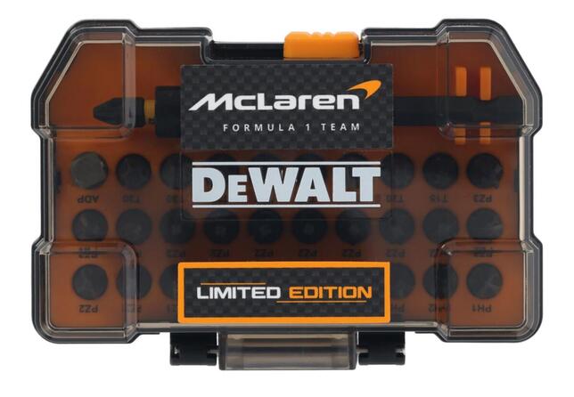MCLAREN 32 részes tartozék készlet FLEXTORQ DT70900T bit tartóval