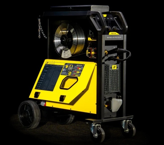 ESAB Zvaracka Rustler EM 350C Synergic / Pulse - 0448350885