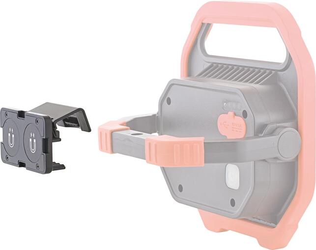 N.A. Magnetický držiak má praktický výkon 10 W