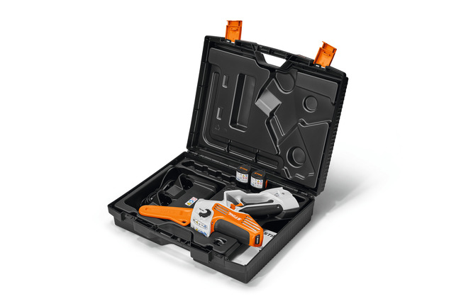 STIHL GTA 40 Akumulátorová reťazová píla set s 2 × AS 2 a AL 5-2 GA040116918