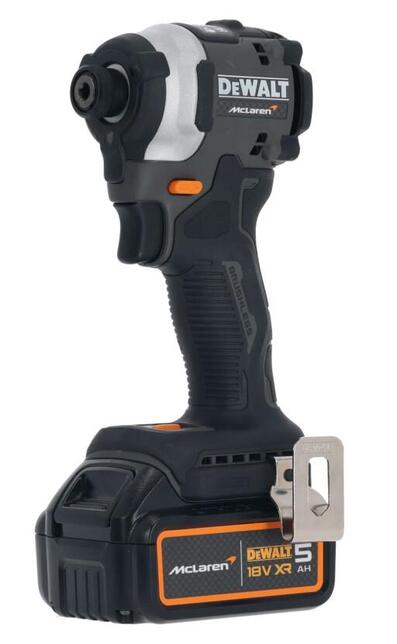 DeWALT Sada náradia 18V 2x5,0 Ah (DCD85M+DCF85M) MCLAREN Tstak II DCK200MP2T