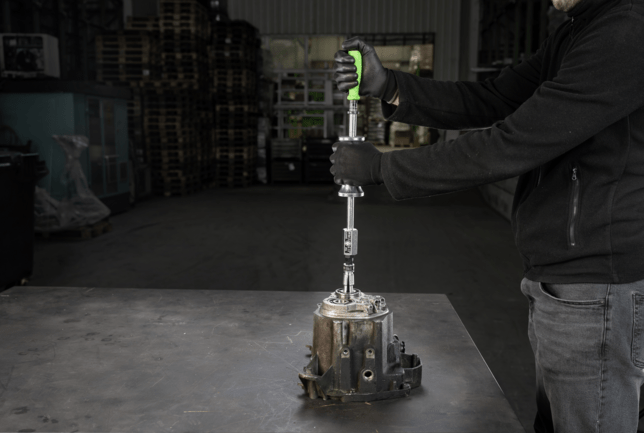 KUKKO 22-0-05 | Zariadenie s kladivom na posuv s 200 mm úderom, 0,5 kg úderovou hmotnosťou