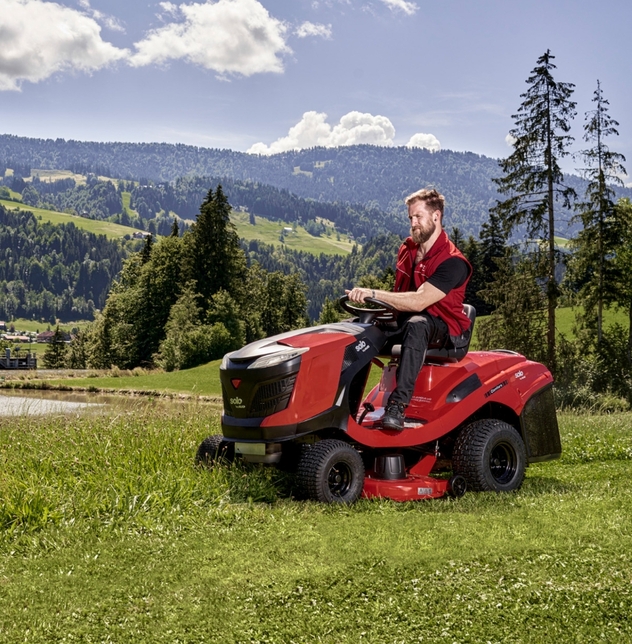 AL-KO Traktorová kosačka T 13-93.3 HD Comfort