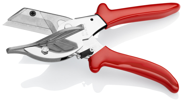 KNIPEX 94 35 215 Nožnice na šikmé rezy pre plastové a gumené sekcie s plastovými úchopovými zónami p