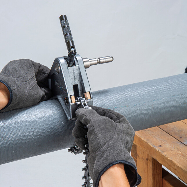 MAKITA JR003GZ - Akumulátorová chvostová píla s reťazovým zverákom sólo