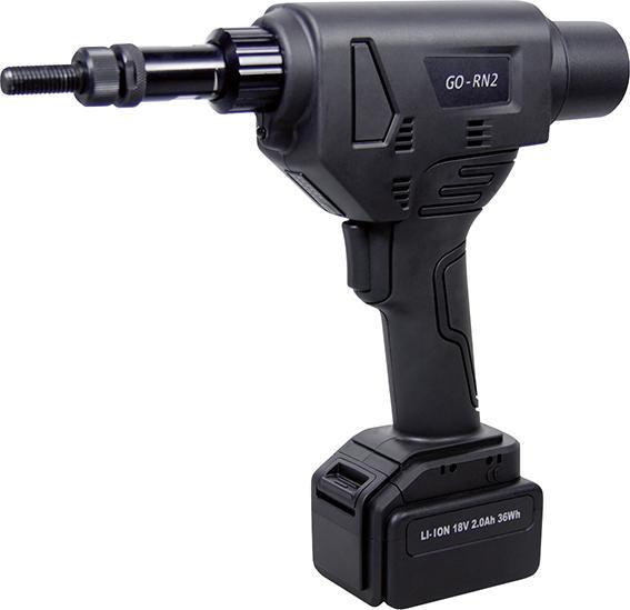 GOEBEL Batériový zdroj GO-RN 2 má batériu s kapacitou 2 Ah a výkonom 36 W a 2 batériové zdroje.
