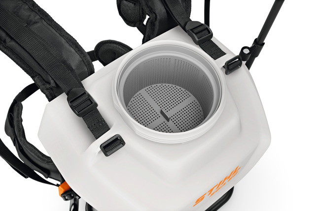 STIHL SGA 60 Akumulátorový postrekovač set s 2 × AK 10 a AL 101 SA10SET7014