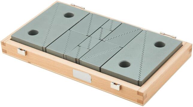 FORMAT Sada upínacích podložiek v, 22 - 208mm Format