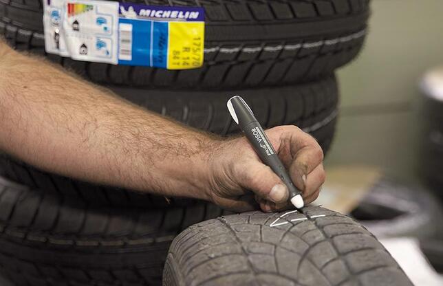 PICA Popisovač permanentný VISOR červený Pica