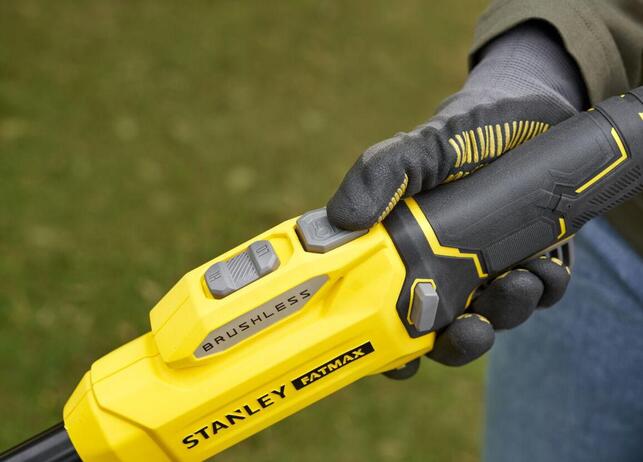 STANLEY Fűnyíró 18 V FATMAX® V20, 1x 4,0 Ah SFMSTB930M