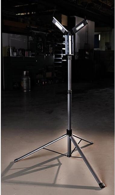 SCANGRIP Batériový reflektor s krídlovým osvetlením TOWER COMPACT CONNECT 1250 – 2500 lúmenov s akumulátorom 