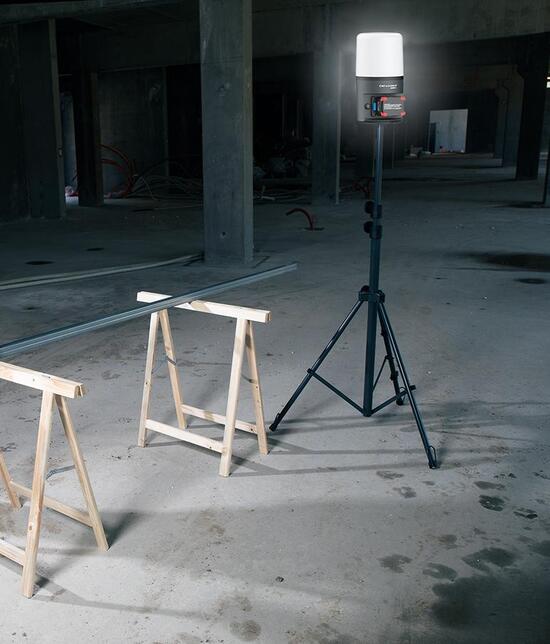 Akumulátorové pracovné svetlo AREA 10 CONNECT 1000-10000 Lumen bez akumulátora SCANGRIP