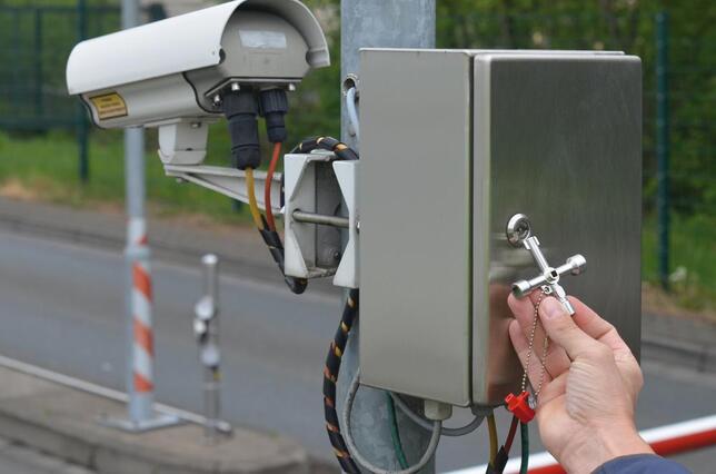 Kľúč na skrinty rozvodné Mini Key Schuebo