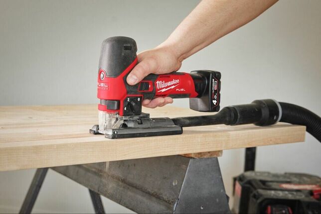 MILWAUKEE M12 FJS-0 Akumulátorová přímočará pila 4933500574