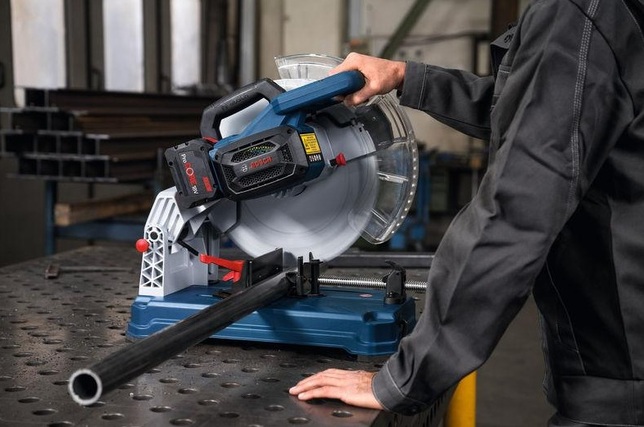 BOSCH GCD 18V-355 - Akumulátorová pila na kovy sólo - 0601B59000