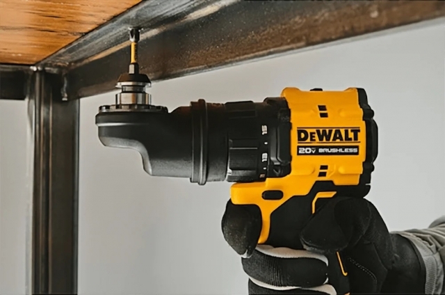 DeWALT Skrutkovač aku 18V 2x5Ah s vymeniteľnými skľúčovadlami DCD803P2T