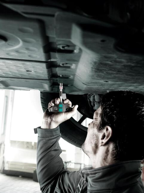 WERA Račňa T-rúčka 1/4" zásuvková prípojka Wera