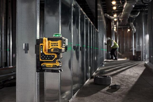DeWALT Laser krížový 3x360° zelený laser s diaľkovým ovládaním 18V kufor 1x2,0Ah