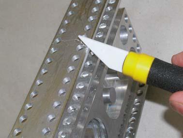 Odihľovač keramický nástrčný GRATTEC