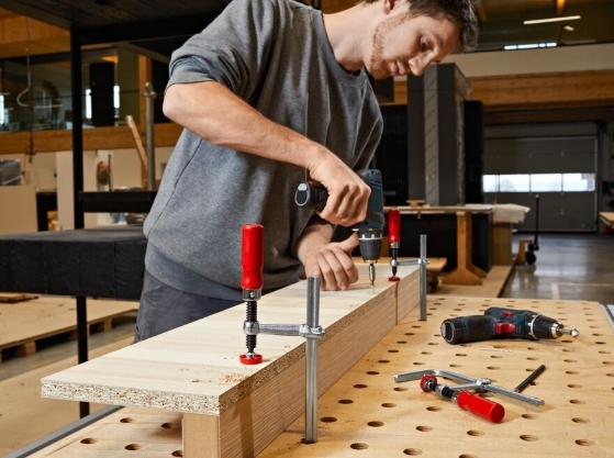 BESSEY Celokovová stůl svorka GTR16B6