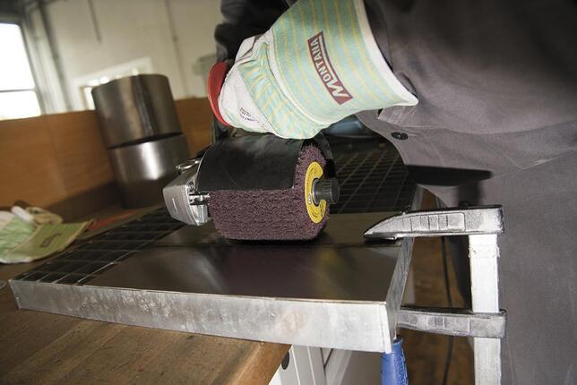 KLINGSPOR Valec brúsny lamelový 100 x 100mm drsný NFW 600 S Klingspor