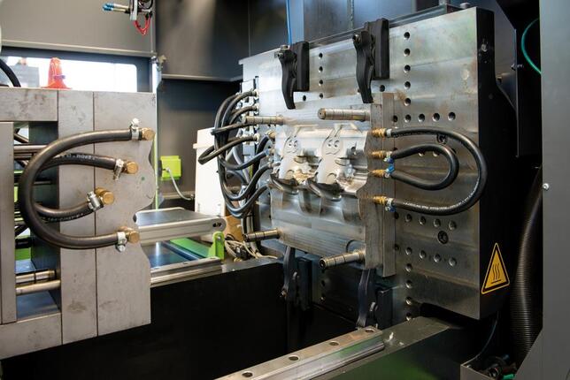 Upinka posúvacia 7600-22 M10x12 AMF