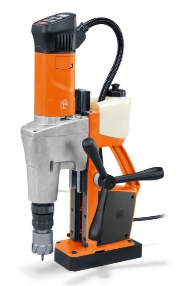 FEIN KBM 50 UQW – univerzální magnetická jádrová vrtačka do 50 mm