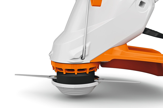 STIHL FSA 50 SET AL 101 AK 10 Akumulátorový vyžínač FA110115713
