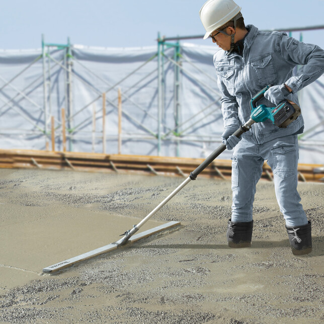 MAKITA VL001GZ - Akumulátorový zhutňovač betonu sólo