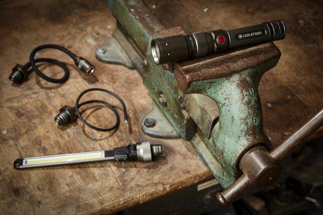 LEDLENSER Svietidlo LED Workers Friend 280 / 140lm Ledlenser