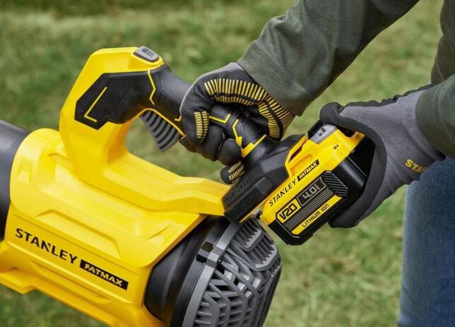 STANLEY Fukár Aku bezuhlíkový 18 V FatMax® V20 1x4,0Ah SFMCBL730M1