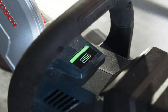 BOSCH GCS 18V-230 Professional - 06013B0000 - Akumulátorová řezací pila bez akumulátoru a nabíječky