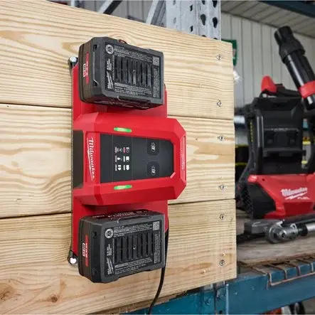 MILWAUKEE M18 MDBSC DUÁLNA RÝCHLONABÍJAČKA 4932498557